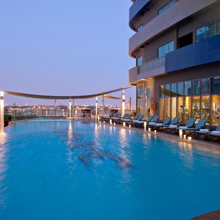 Downtown Luxury - 5 Star Hotel Facilities - 5 Min Walk To Dubai Mall Exterior photo