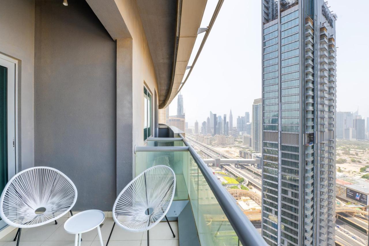 Downtown Luxury - 5 Star Hotel Facilities - 5 Min Walk To Dubai Mall Exterior photo