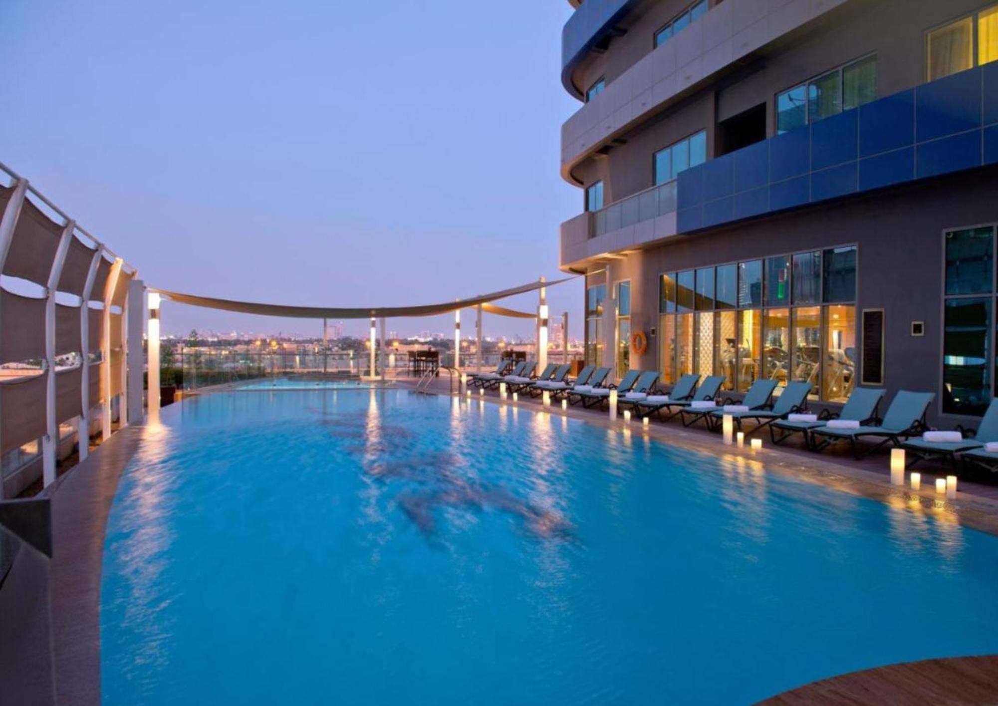 Downtown Luxury - 5 Star Hotel Facilities - 5 Min Walk To Dubai Mall Exterior photo