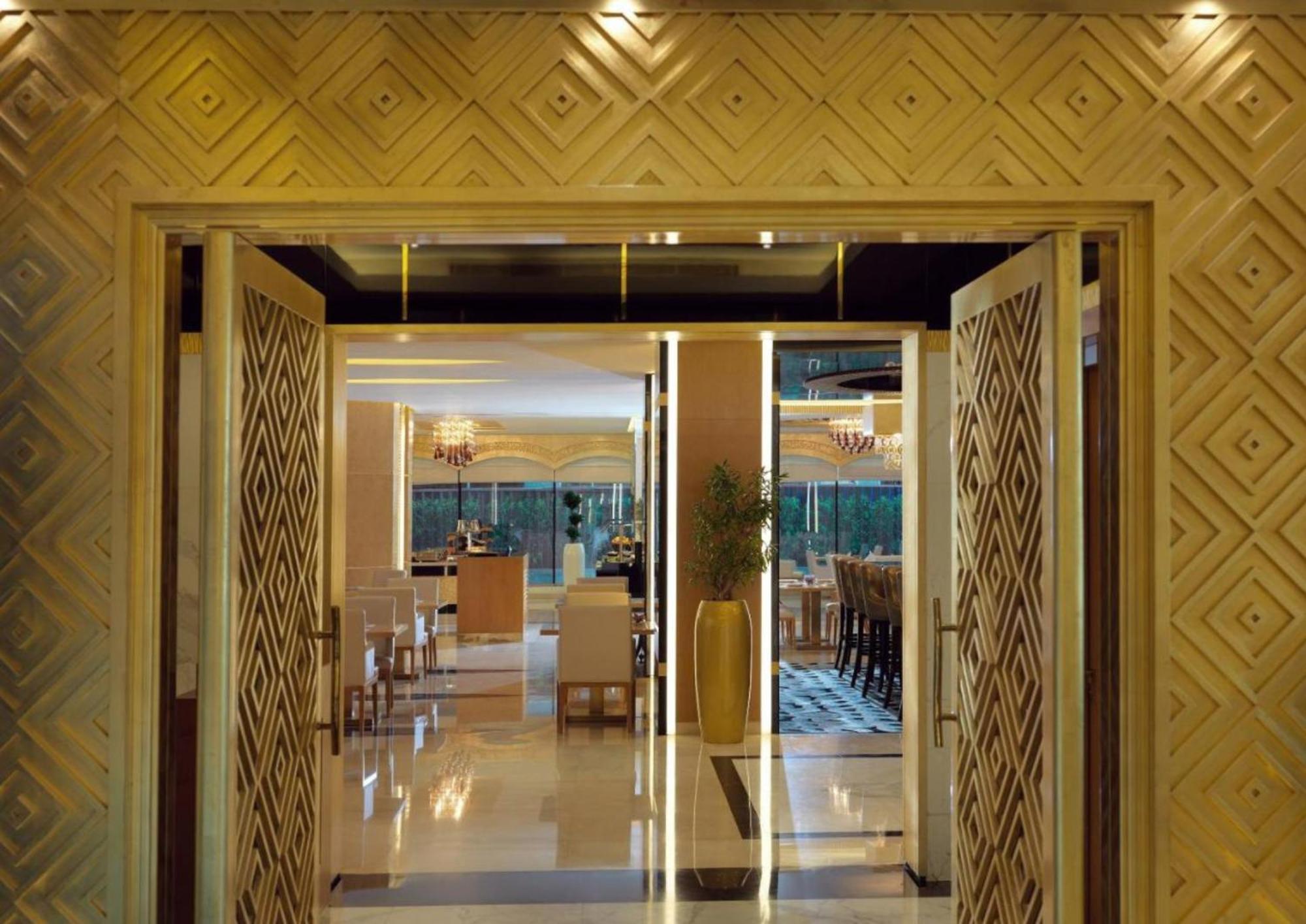 Downtown Luxury - 5 Star Hotel Facilities - 5 Min Walk To Dubai Mall Exterior photo